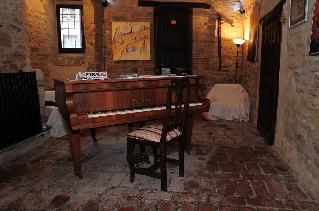 La Residenza Del Bargello Villa Gubbio Dış mekan fotoğraf